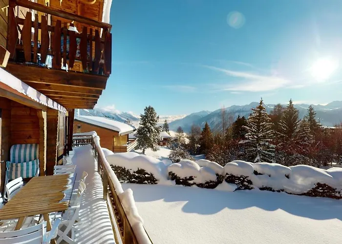 Apartment At The Bottom Of The Slopes In Crans-Montana, Cosy Atmosphere