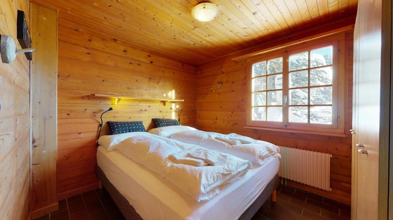 At The Bottom Of The Slopes In Crans-montana, Cosy Atmosphere Appartement